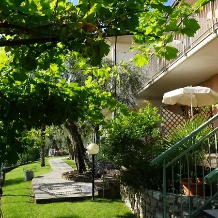 Da Costanza Montagna Piano Terra 3 公寓 马尔切西内